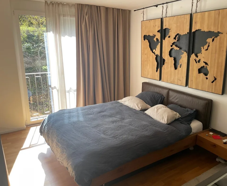 Schöne möblierte Wohnung in Wollishofen, mit privater Terrasse