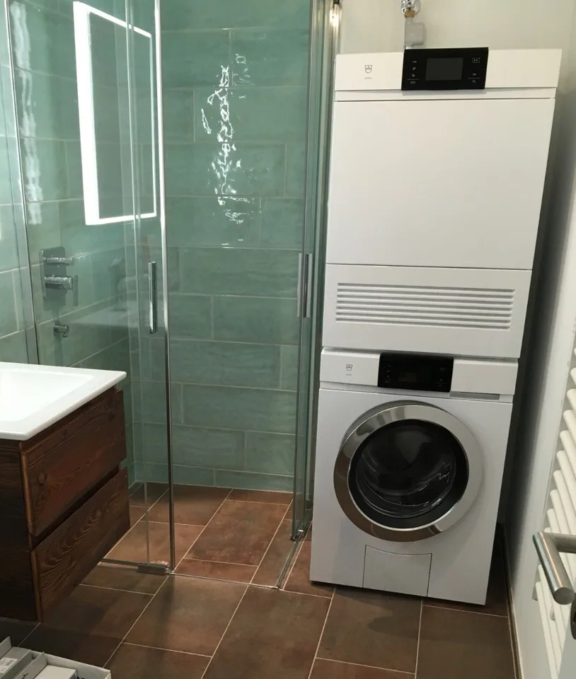 Schöne möblierte Wohnung in Wollishofen, mit privater Terrasse