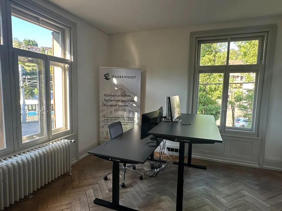 Charmanter Arbeitsplatz an der Forchstrasse 260  in Zürich 8008 (Nähe Trammuseum)