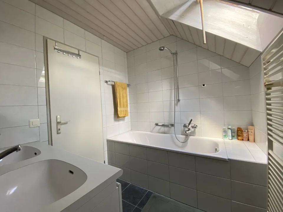 Gemütliches Zimmer mit eigenem Bad und eigenem Balkon
