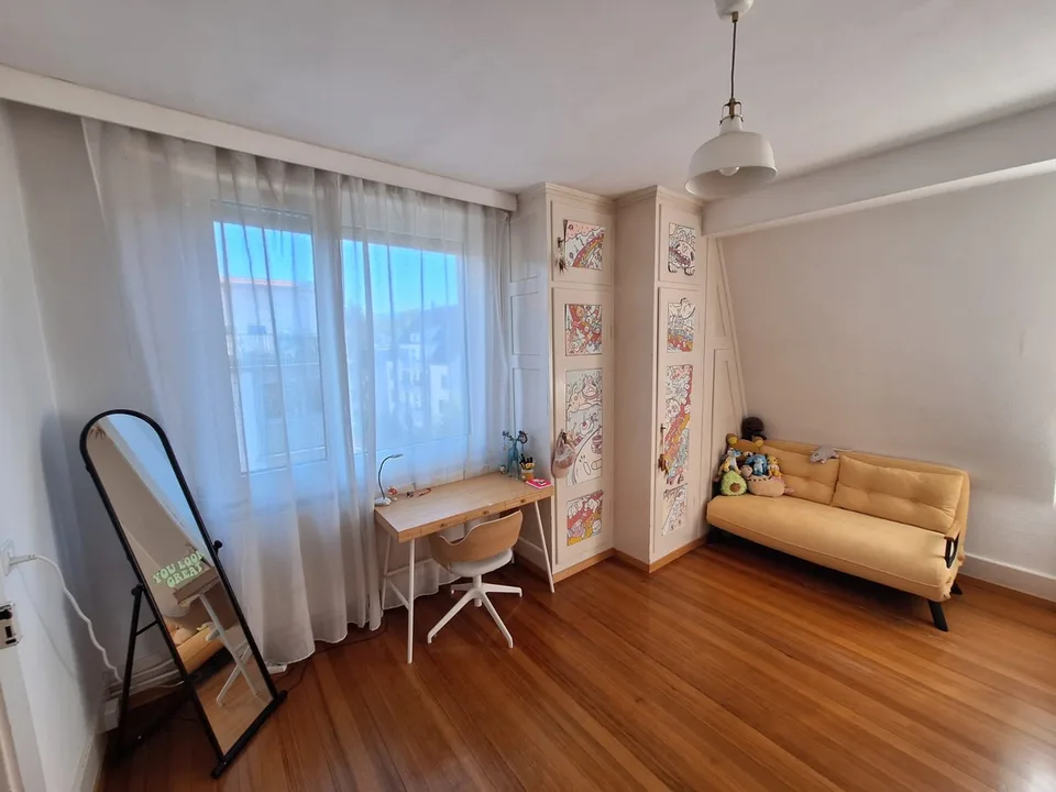 Gemütliche 2.5 Zimmer Wohnung im 4. Stock zu vermieten