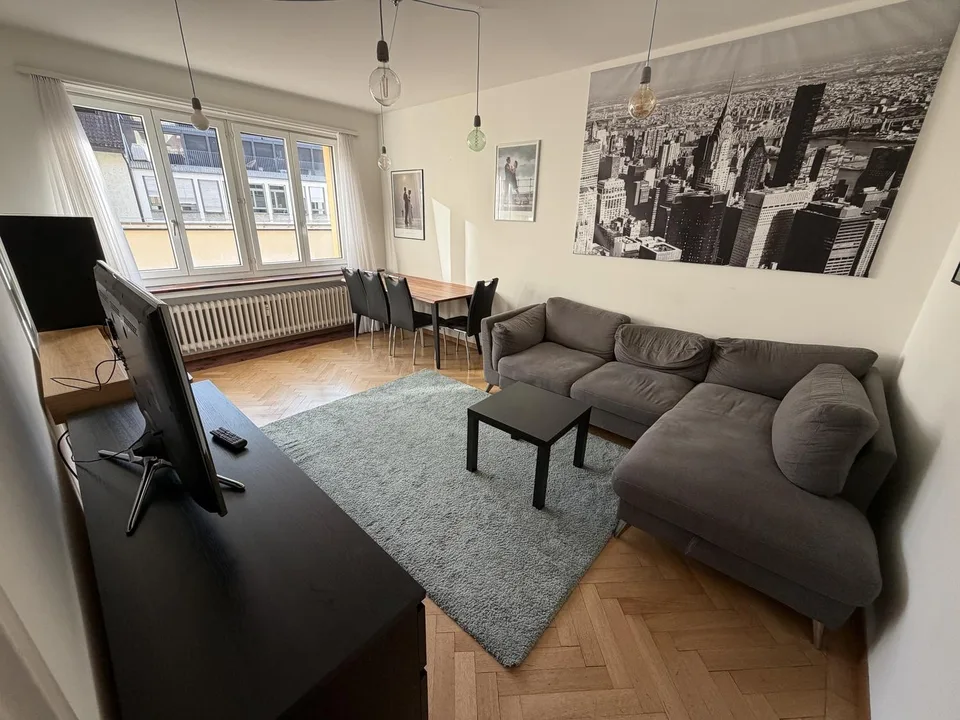 Furnished 3.5-Room Apartment Next to Bellevue / Stadelhofen