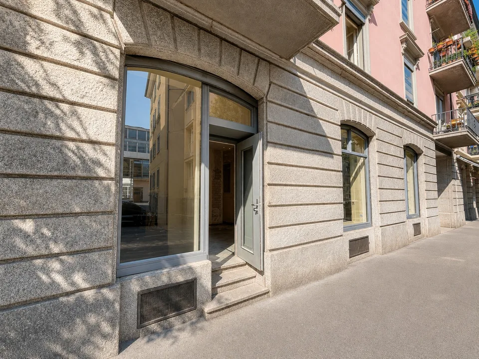 Frisch-Renovierte Gewerbe-/Atelier-/Bürofläche im Kreis 4