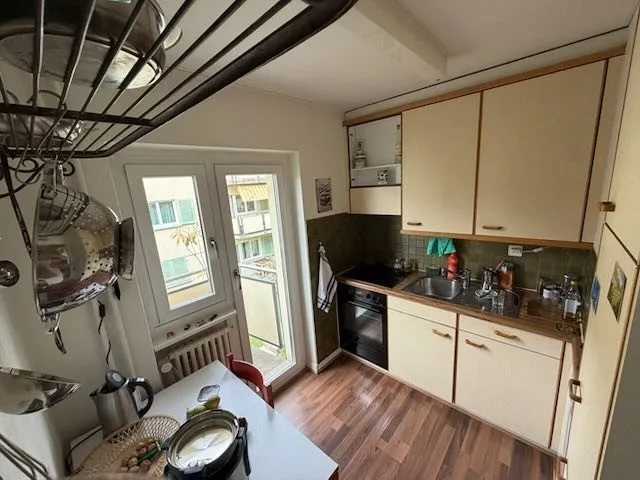 Shared flat with temporary full flat