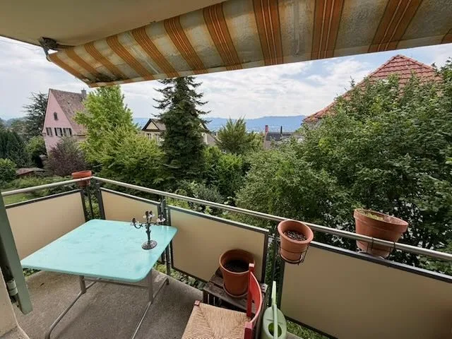 Shared flat with temporary full flat