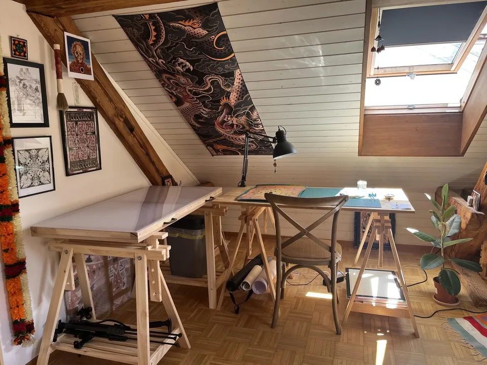 Tolle Dachwohnung im Kreis 4 zur Untermiete