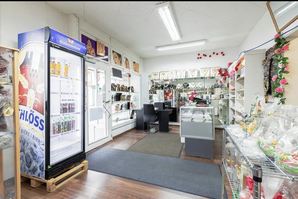 Gewerbefläche im Beauty-Salon an zentraler Lage in Zürich Wiedikon