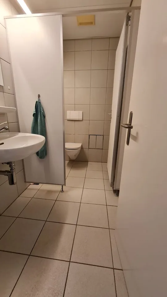 Attraktives Büro an zentraler Lage in Zürich-Enge – foto 10 di 12