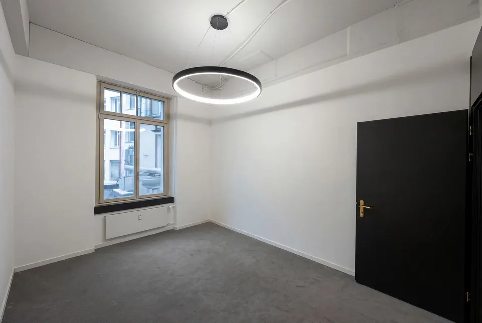 Bürofläche mit Industriecharme an der Molkenstrasse, Zürich