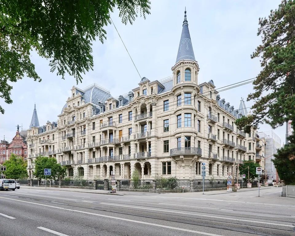 NACHMIETER GESUCHT im weissen Schloss Zürich"