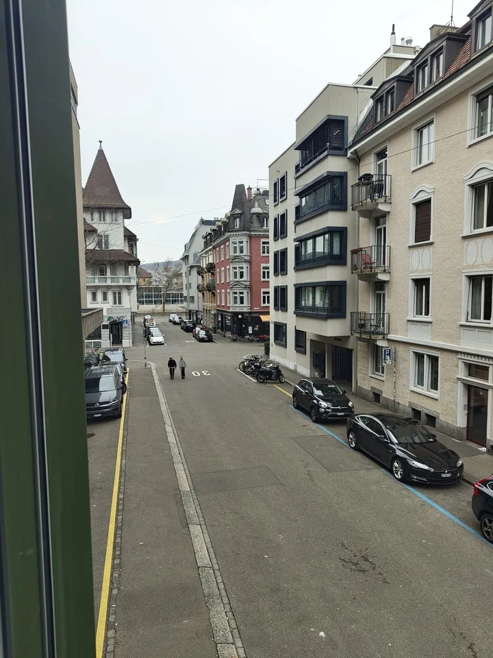 3.5 Zimmer Etagenwohnung in Zürich – Foto 13 von 20