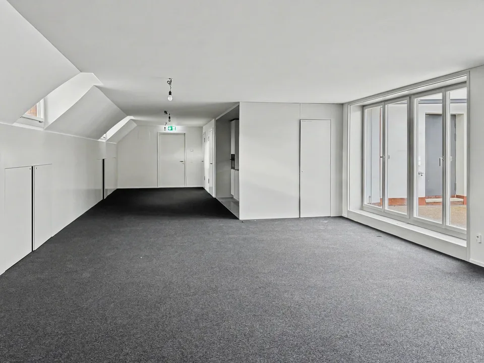 Attraktive Bürofläche mit Terrasse im Herzen von Zürich