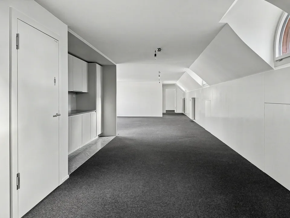 Attraktive Bürofläche mit Terrasse im Herzen von Zürich