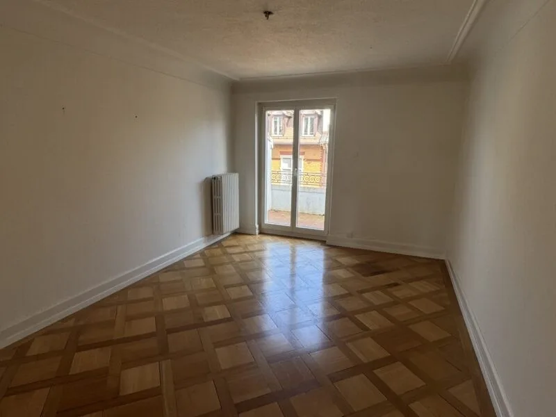 Charmante WG-Zimmer mit Balkone im Herzen von Zürich Seefeld