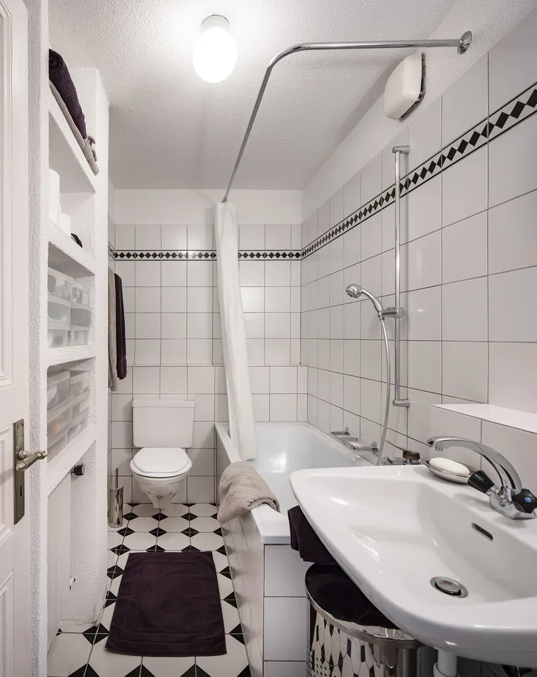 "Commuter flat / Pendler-Wohnung": fully furnished 2.5-rooms gem at top location in Zurich Enge