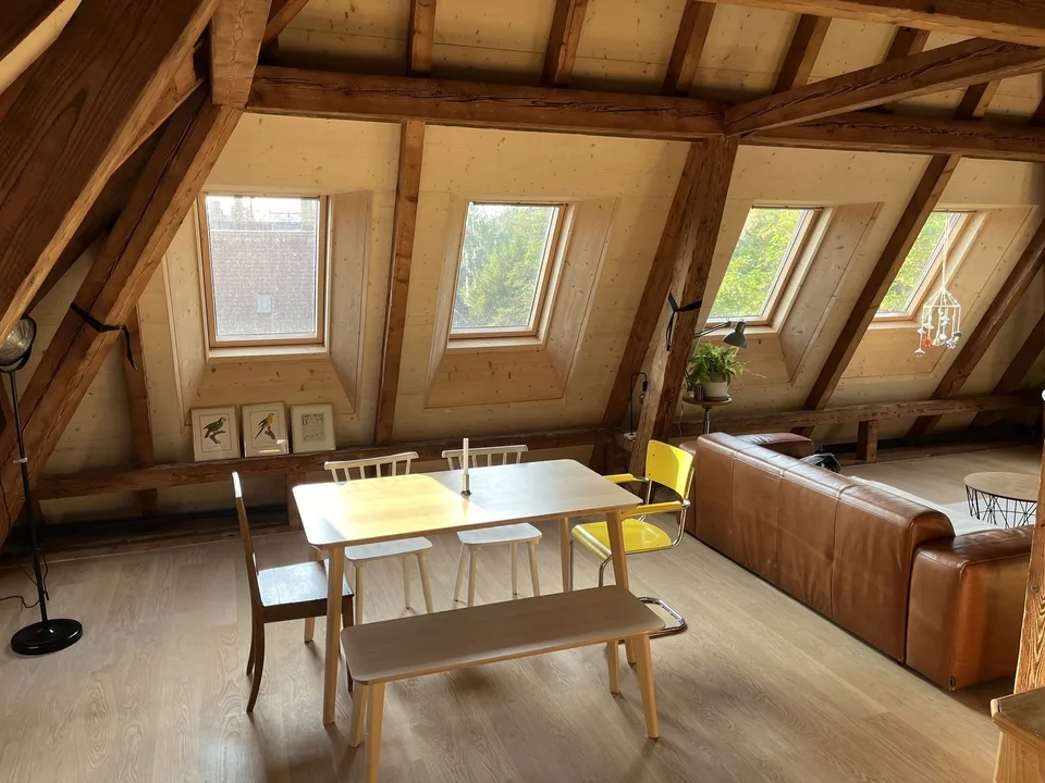 Möblierte Loft-Wohnung für einen Sommer am See (befristet August/September 2026)