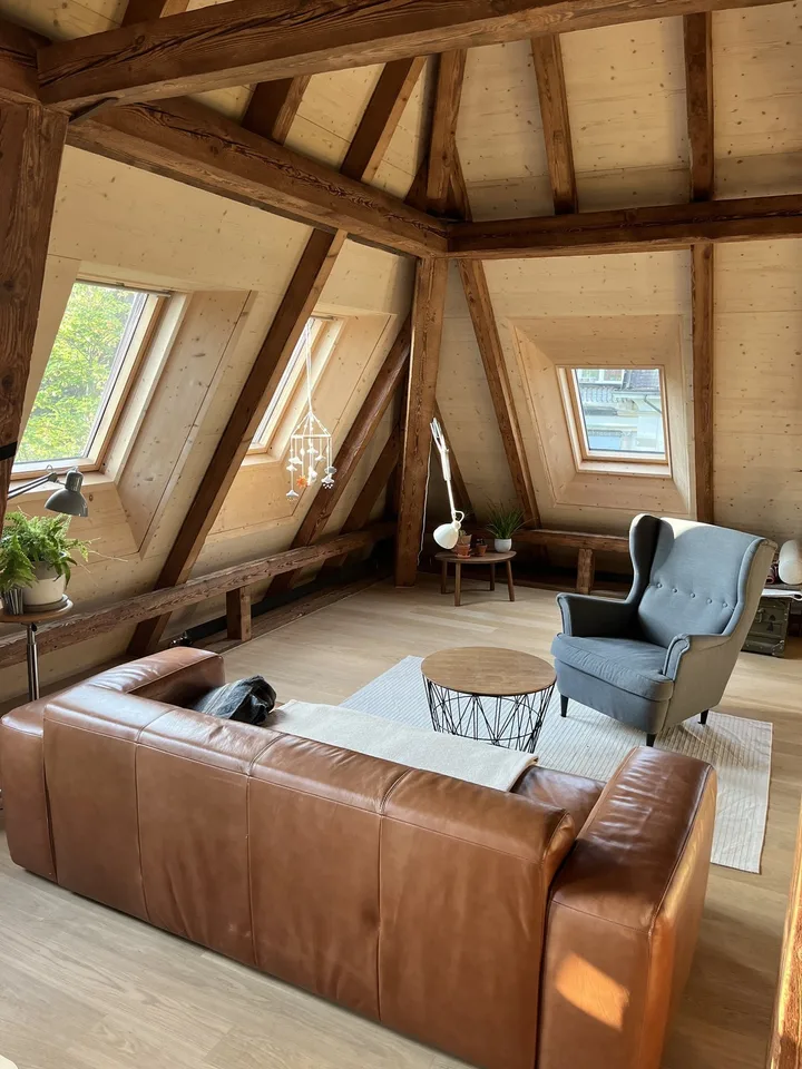 Möblierte Loft-Wohnung für einen Sommer am See (befristet August/September 2026)