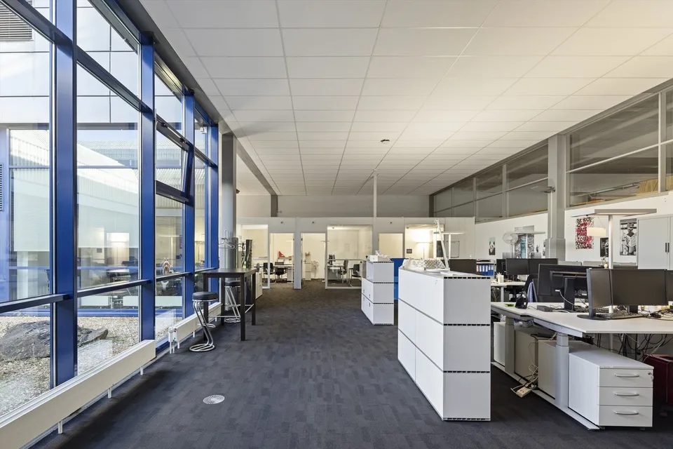 Grosszügig und vielfältig nutzbare Industrieflächen im Druckzentrum Zürich