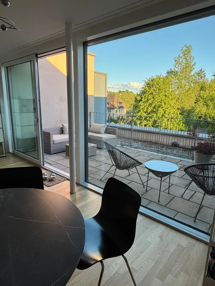 Appartement moderne meublé de 2,5 pièces à Zürich-Wollishofen