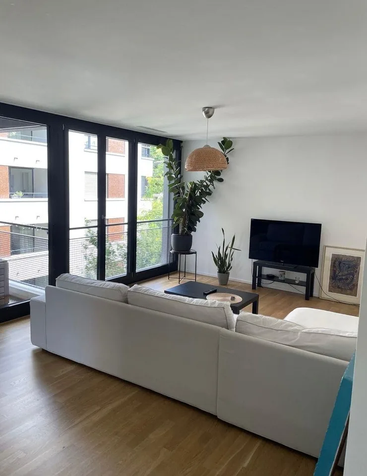 Room for Rent in a 4.5 Shared Flat