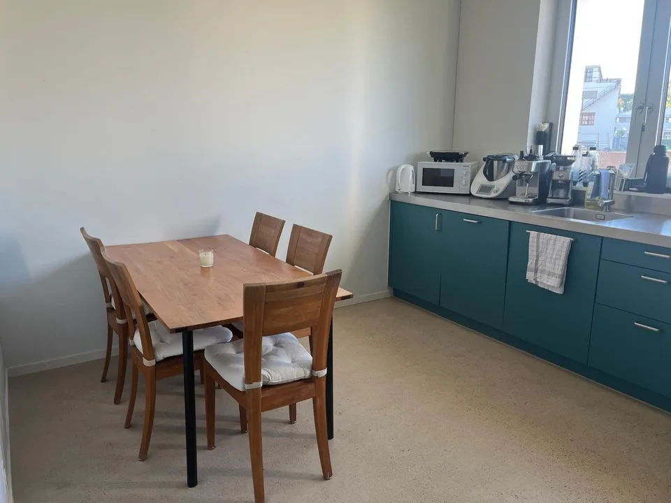 Zimmer in 4er WG