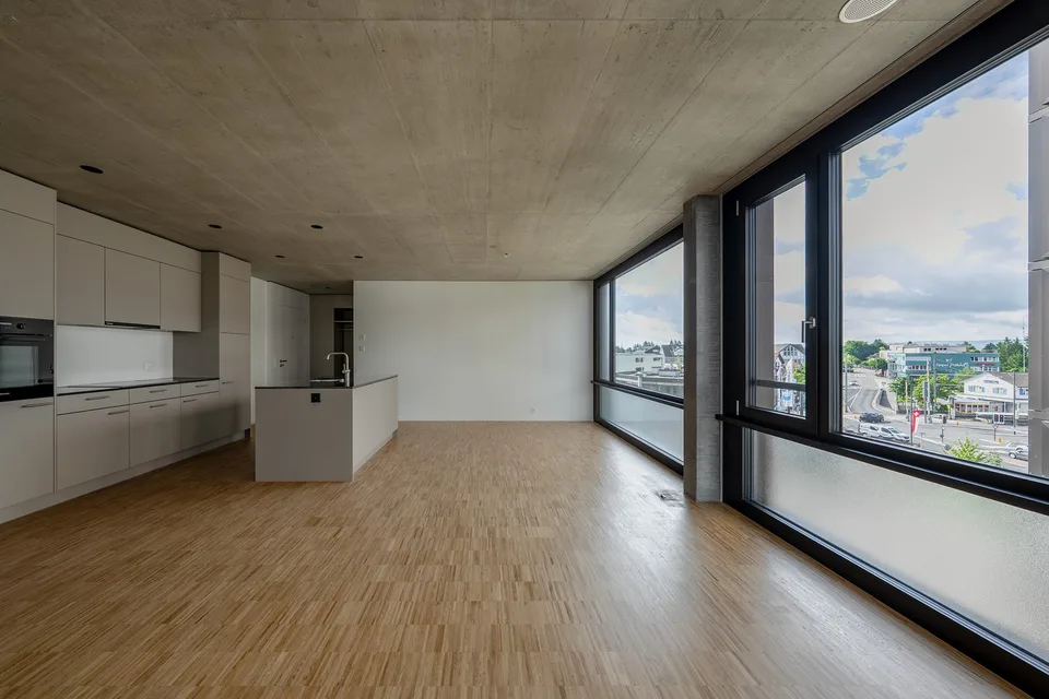 2.5 Zimmer Wohnung, Neubau mit Loggia