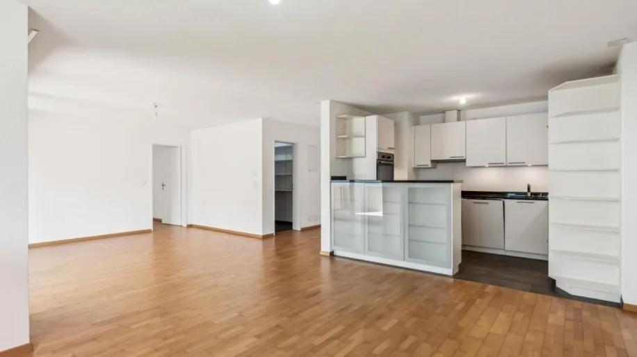 2.5-Zimmer-Wohnung in Dietikon (befristet auf 2 Jahre)