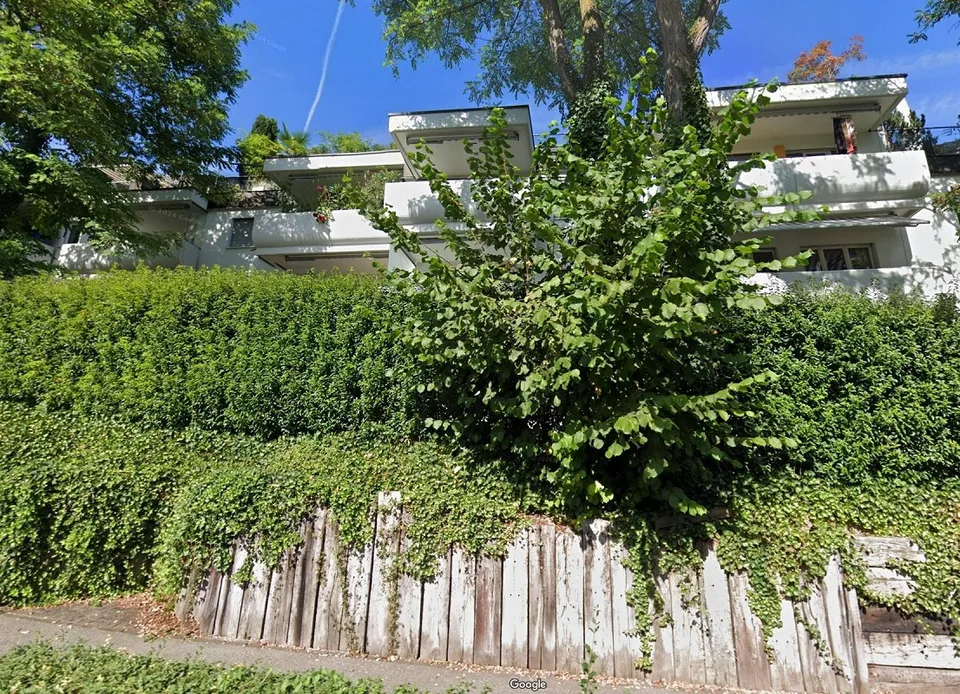 Wohnung mit zwei Balkonen
