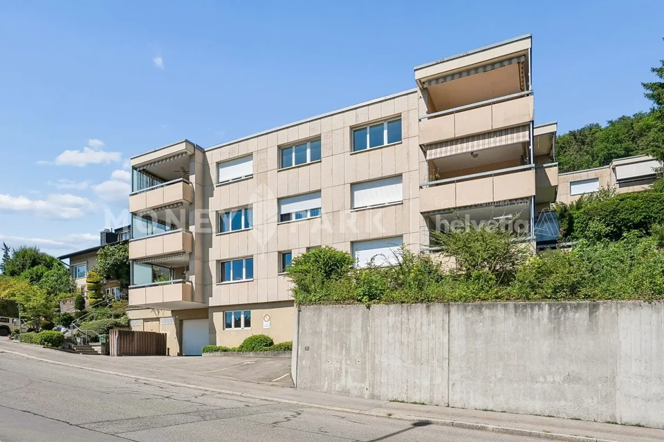 2.5-Zimmer-Wohnung mit sonnigem Balkon und durchdachtem Grundriss