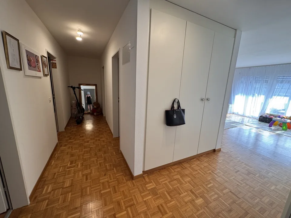 Helle 3.5-Zimmer-Wohnung mit Balkon in Zürich Affoltern – verfügbar ab 01.09.2026