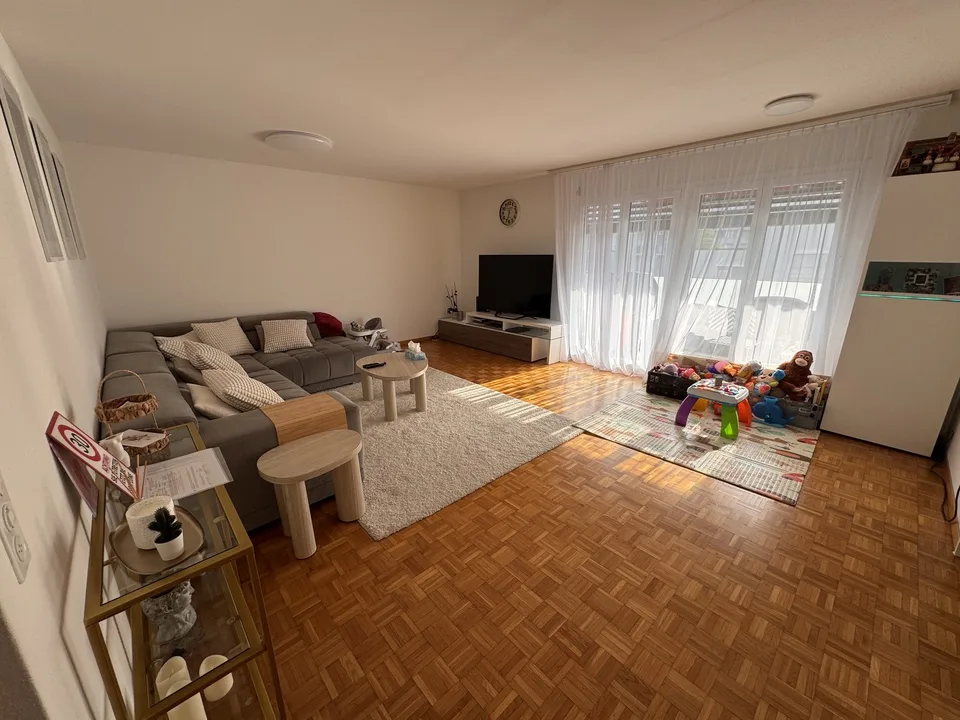 Helle 3.5-Zimmer-Wohnung mit Balkon in Zürich Affoltern – verfügbar ab 01.09.2026