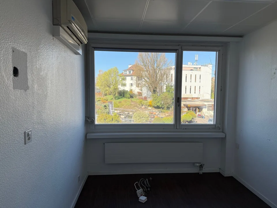 Büroräumlichkeiten / Praxis zu vermieten – photo 11 sur 13