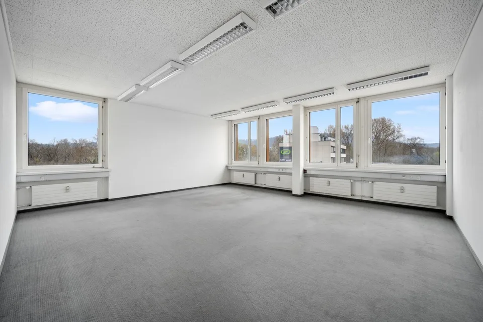 Attraktive Büroräumlichkeiten im Limmatfeld
