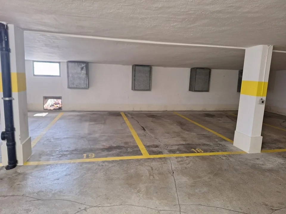 Einstellplätze in Tiefgarage