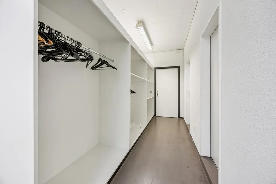 vielseitige 269 m2 Gewerbefläche in Geroldswil – Foto 11 von 12