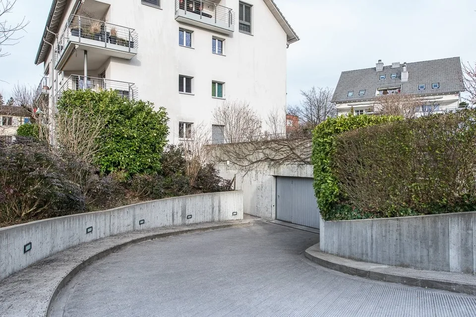 Einstellplatz zu vermieten