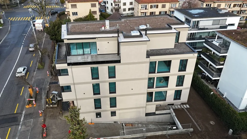 Motorradplatz zu vermieten