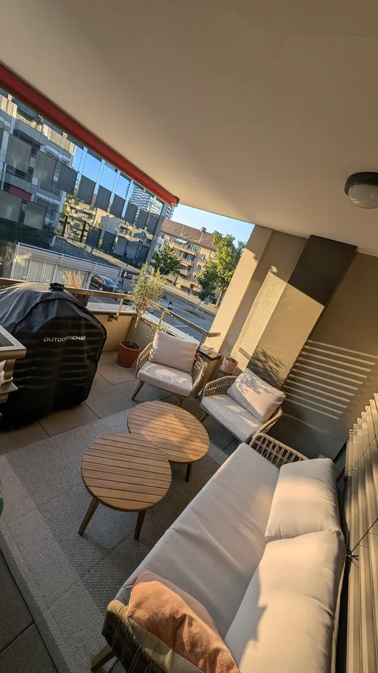 Bright 3.5-Room Apartment with Balcony in Zürich Altstetten