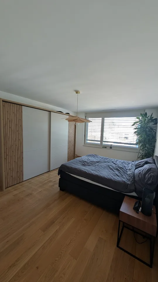 Bright 3.5-Room Apartment with Balcony in Zürich Altstetten