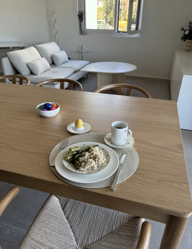 Hochwertige und sehr schöne Wohnung mit Abnahme Mobiliar