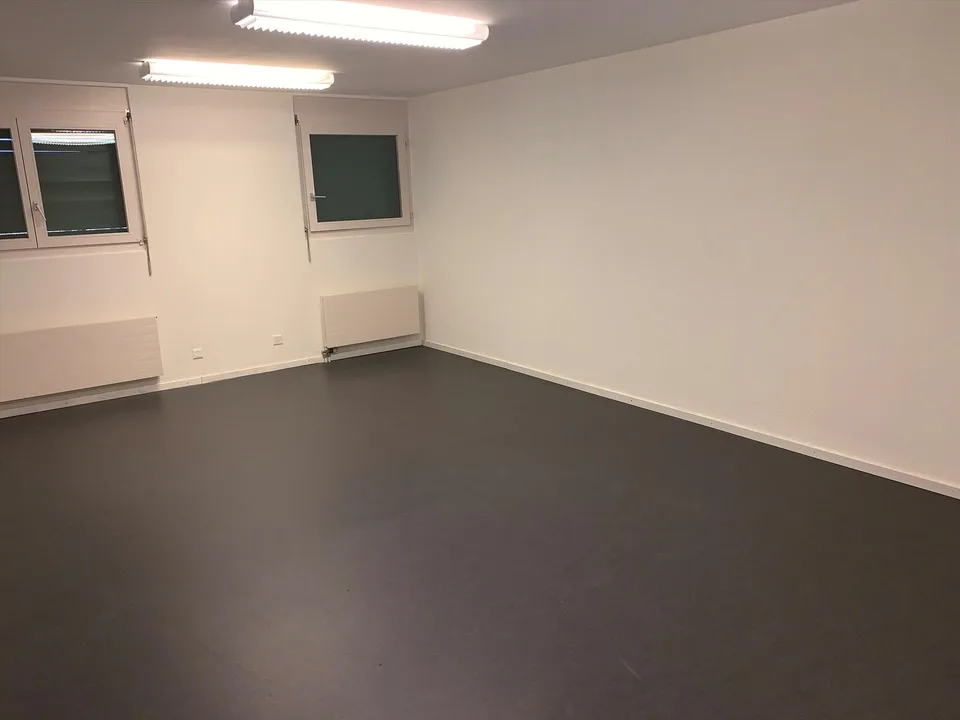 160m2 Büroräume nähe Letzipark
