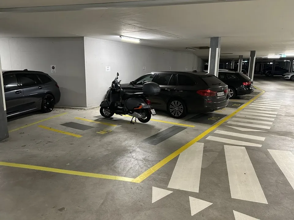 Suchen Sie ein warmes Zuhause für Ihr Motorfahrzeug?