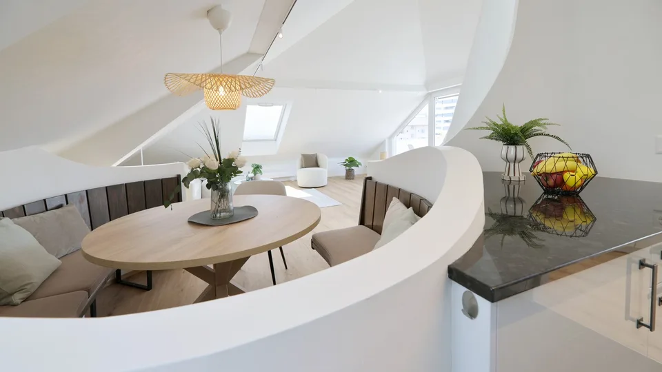 Exklusive Maisonette-Wohnung an der Badenerstrasse 398, Zürich