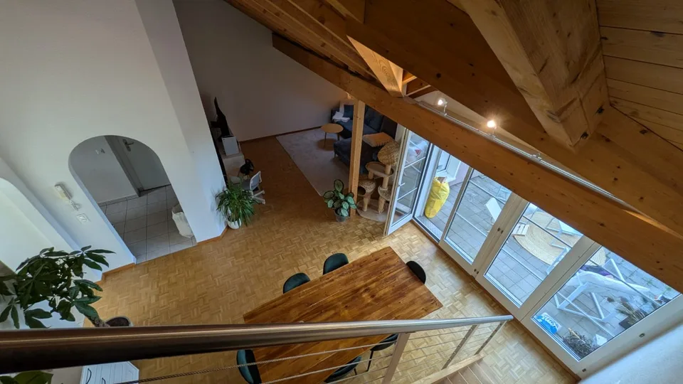 4.5-Zimmer-Dachwohnung mit Charme in ruhiger Lage in Fislisbach
