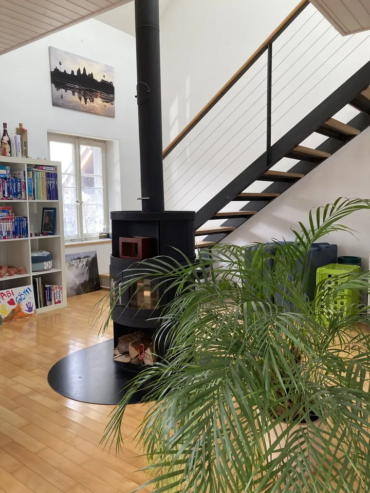 Helle 3-5-Maisonette-Wohnung im Herzen Fislisbach zu vermieten