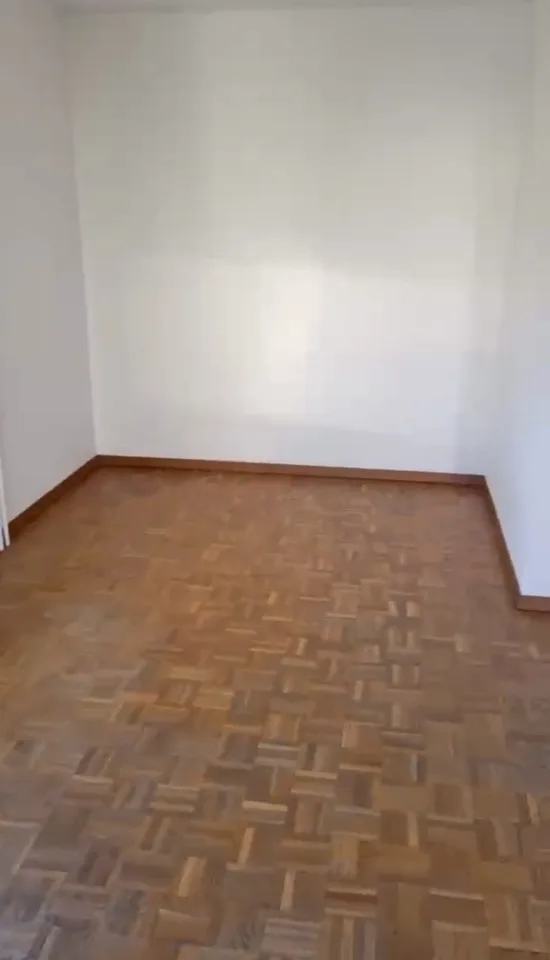 Ab sofort: 3-5.Zimmerwohnung zum vermieten