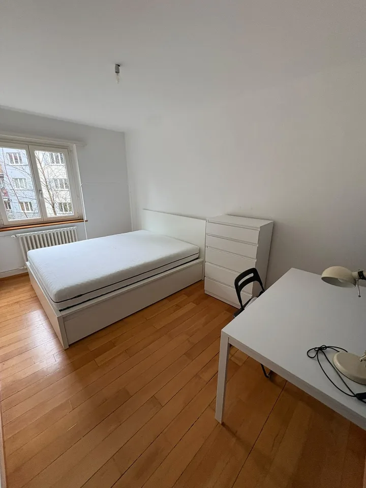 Möbliertes Zimmer in Zürich – befristet bis 15.11.2026