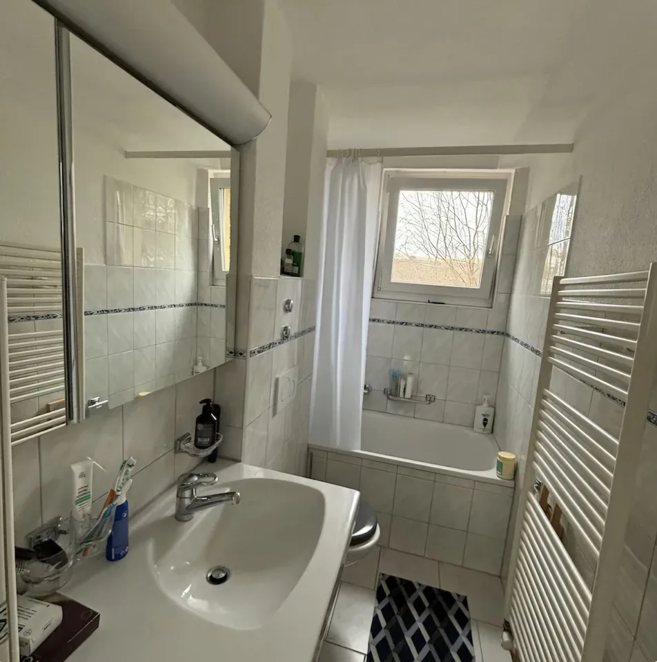 2 rooms Flat Zurich Triemli with Balcony (tempory 16th of July till 6th ofAugust.)