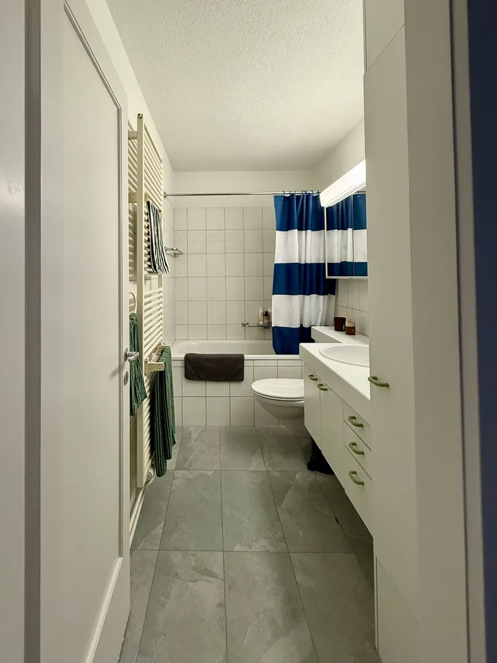Shared room in a 2 person WG in Wiedikon