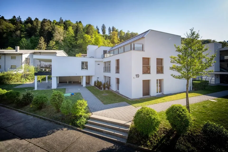 Einstellplatz zu vermieten